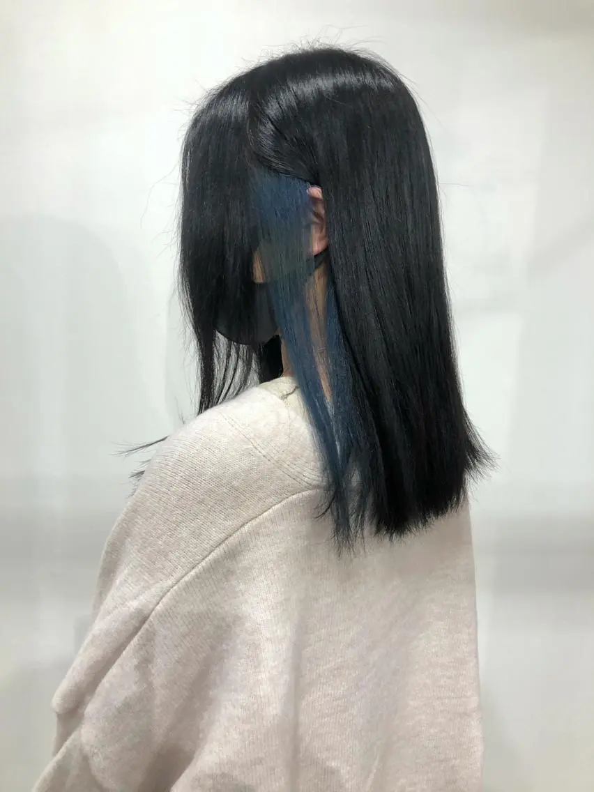 カラー white.梅田 デザインカラー🦄のヘアスタイル