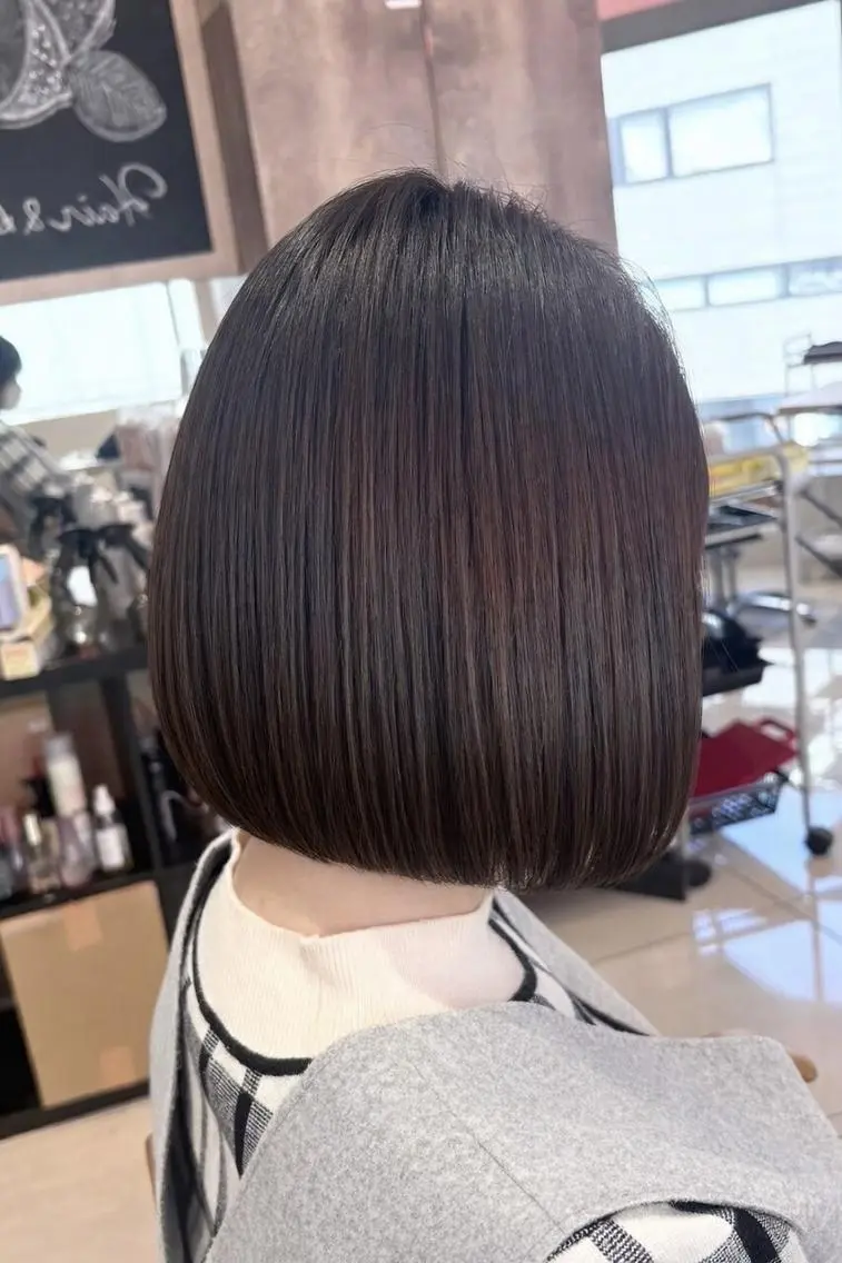 ミディアム カット 縮毛矯正 トリートメント 🤍ツヤ髪🤍 エリカワネオのヘアスタイル