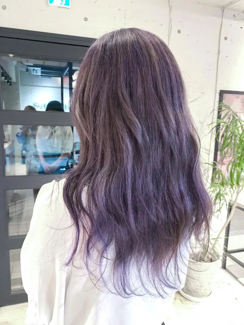 ロング カラー ヘアアレンジ ヘアカラー トリートメント yuka .のヘアスタイル