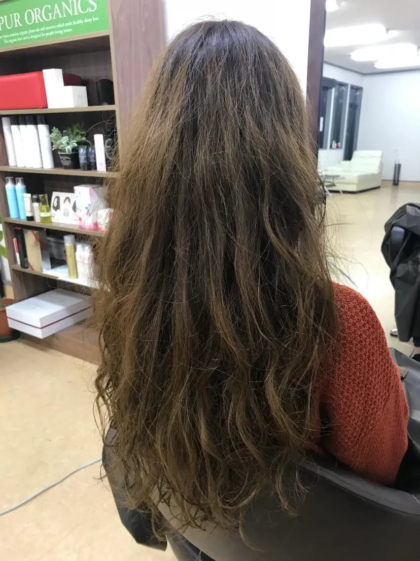 ロング パーマ ロング カット パーマ 遠藤 寛明のヘアスタイル