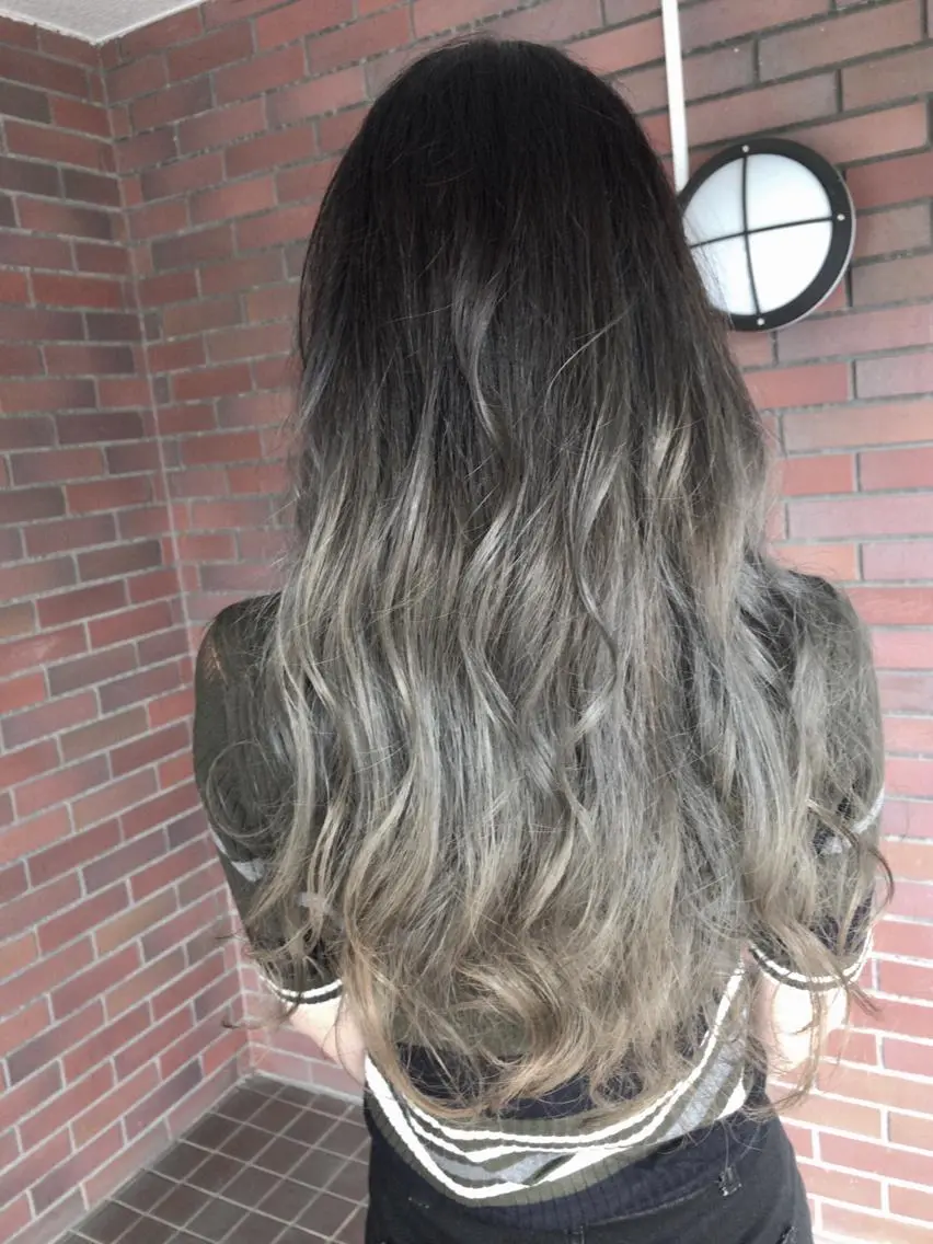 ロング カラー ブリーチ ダブルカラー ヘアカラー レイヤーカット匠 イソザキノリユキのヘアスタイル