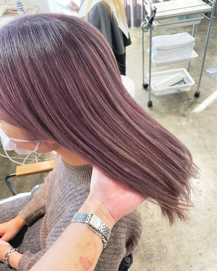 ミディアム etore 矢場町 南沙希のヘアスタイル