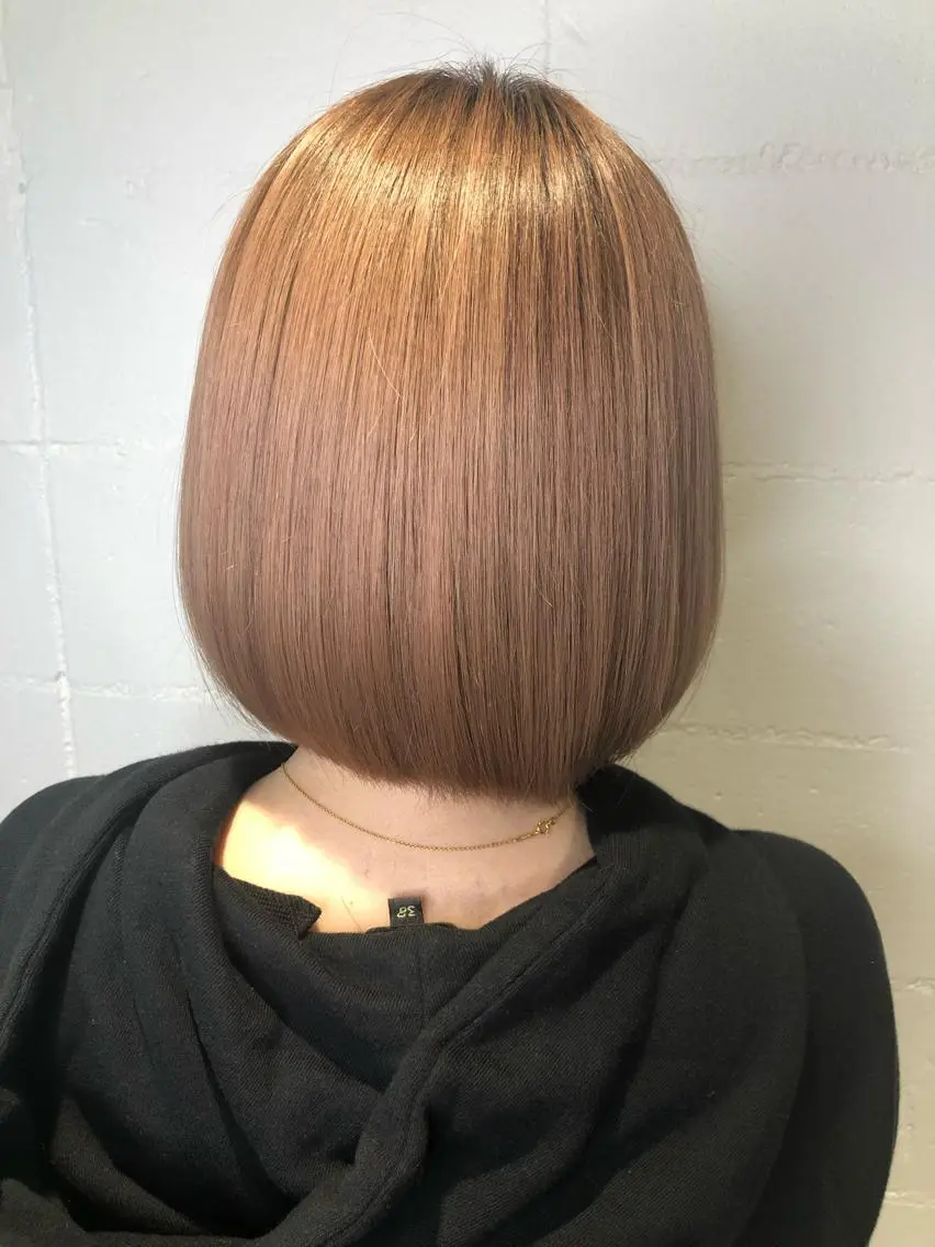 ミディアム ショート・ウルフ✂︎ 安住有咲子のヘアスタイル