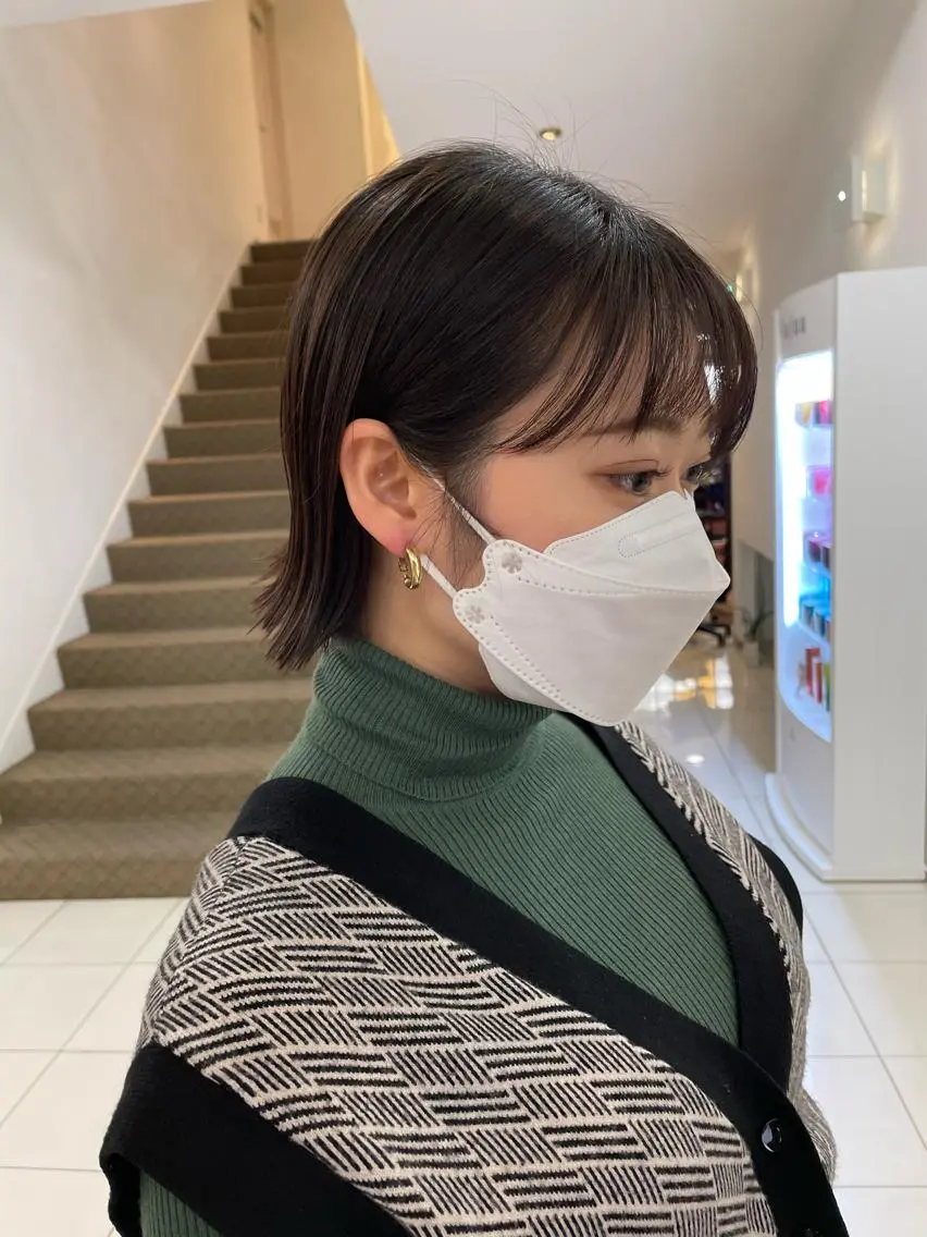 ショート 切りっぱなしボブ ボブ 後藤 澪のヘアスタイル