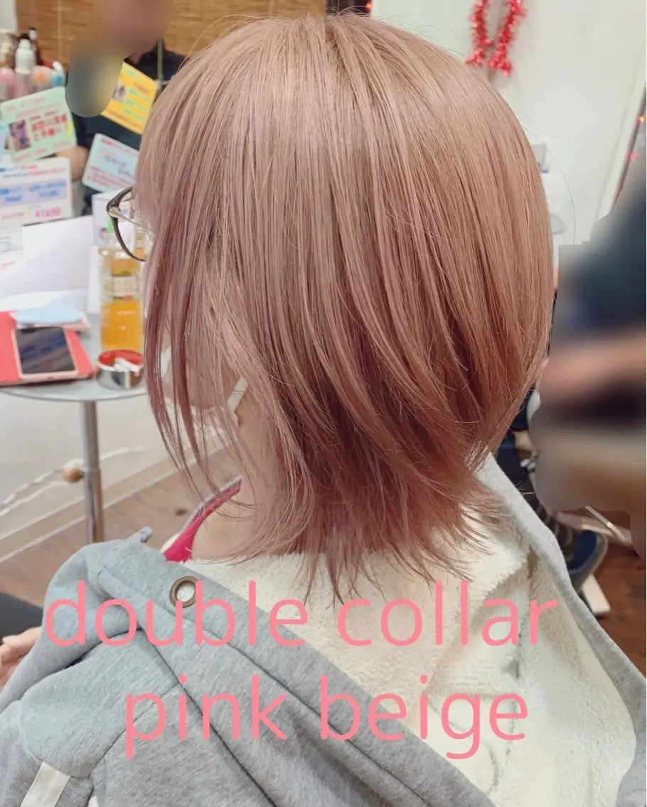 ショート カラー ベージュカラー ダブルカラー ピンクカラー ピンクベージュ カット ヘアカラー GLAD 萩原のヘアスタイル
