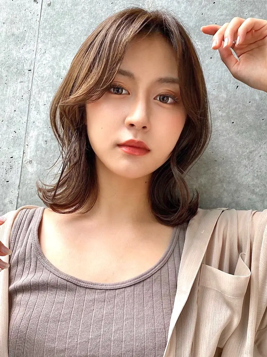 ミディアム くびれヘア 愛されヘア♪ 大森春奈のヘアスタイル