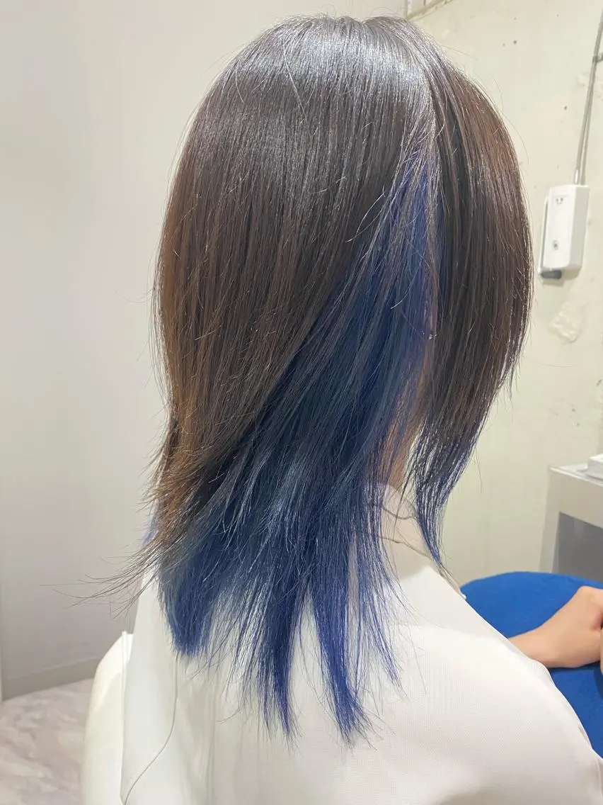セミロング カラー ブリーチ ブルーカラー ネイビーカラー Riganuts王子 Hayato✂︎のヘアスタイル