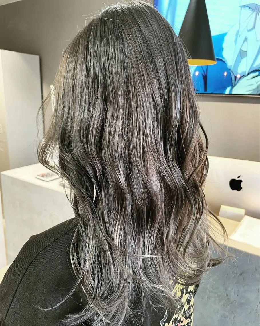 ロング 《nico》 髙橋秋花🖤🧡のヘアスタイル