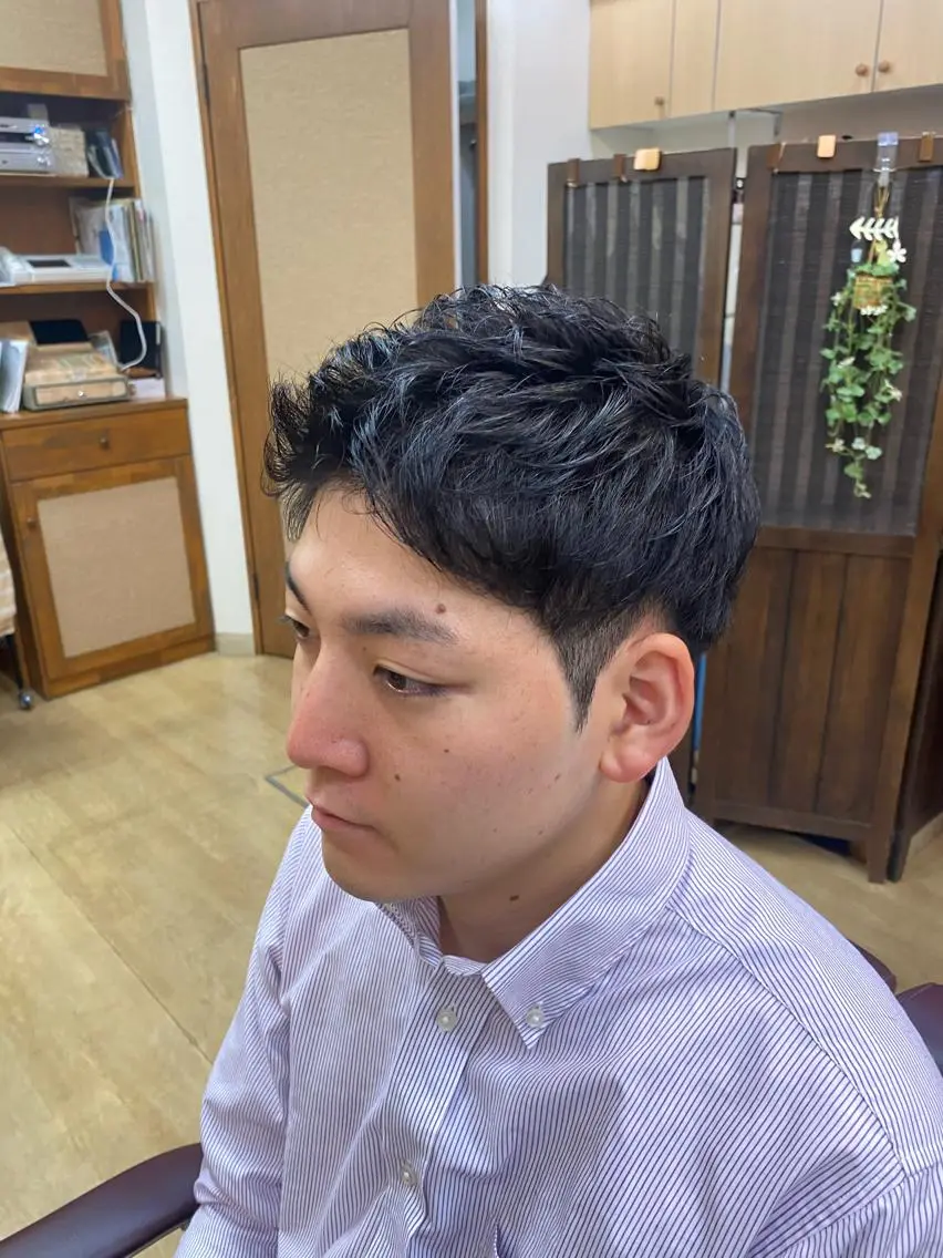 ショート メンズ 浅見 天翔のヘアスタイル