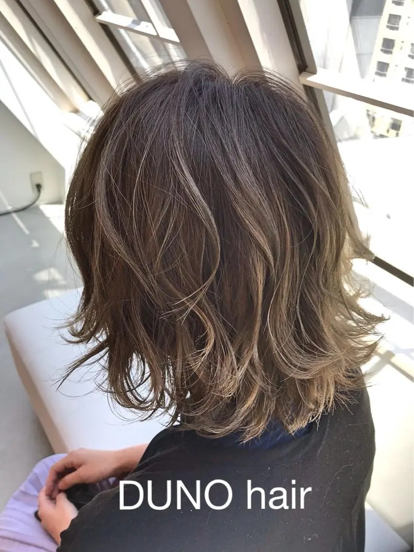 ミディアム レイヤーカット 村阪 由美子のヘアスタイル