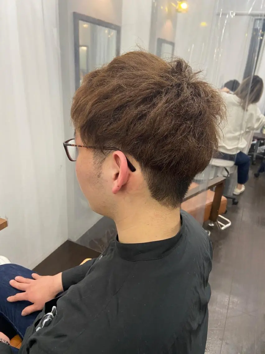 ショート カラー パーマ ヘアアレンジ メンズ キッズ ネイル マツエク・マツパ アイブロウ モヒカン マッシュ 学生(メンズ向け) ソフトモヒカン メンズアイブロウ 久木原 ゆりのヘアスタイル