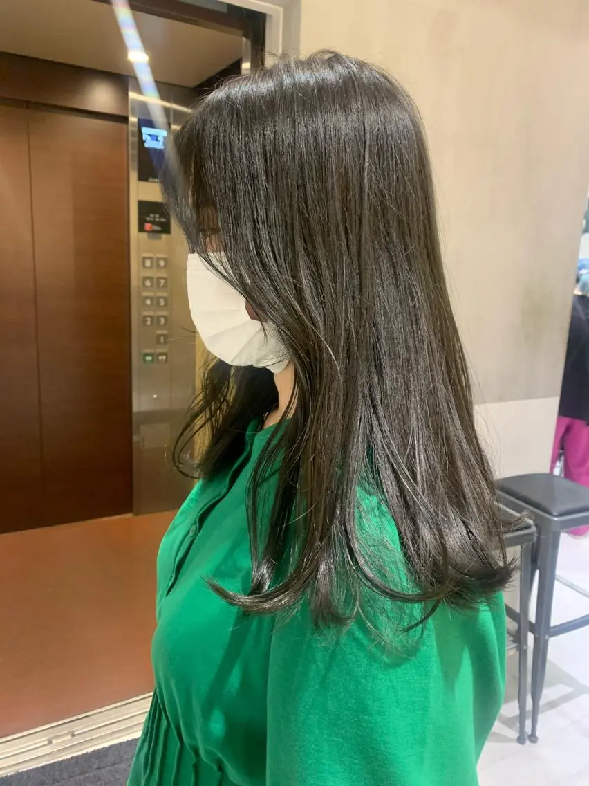 セミロング カラー minami🪷 暖色カラーのヘアスタイル