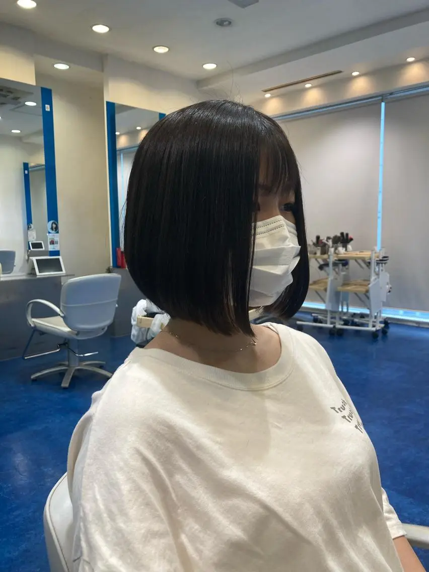 ミディアム ボブ カット トリートメント 渡邉 燎のヘアスタイル