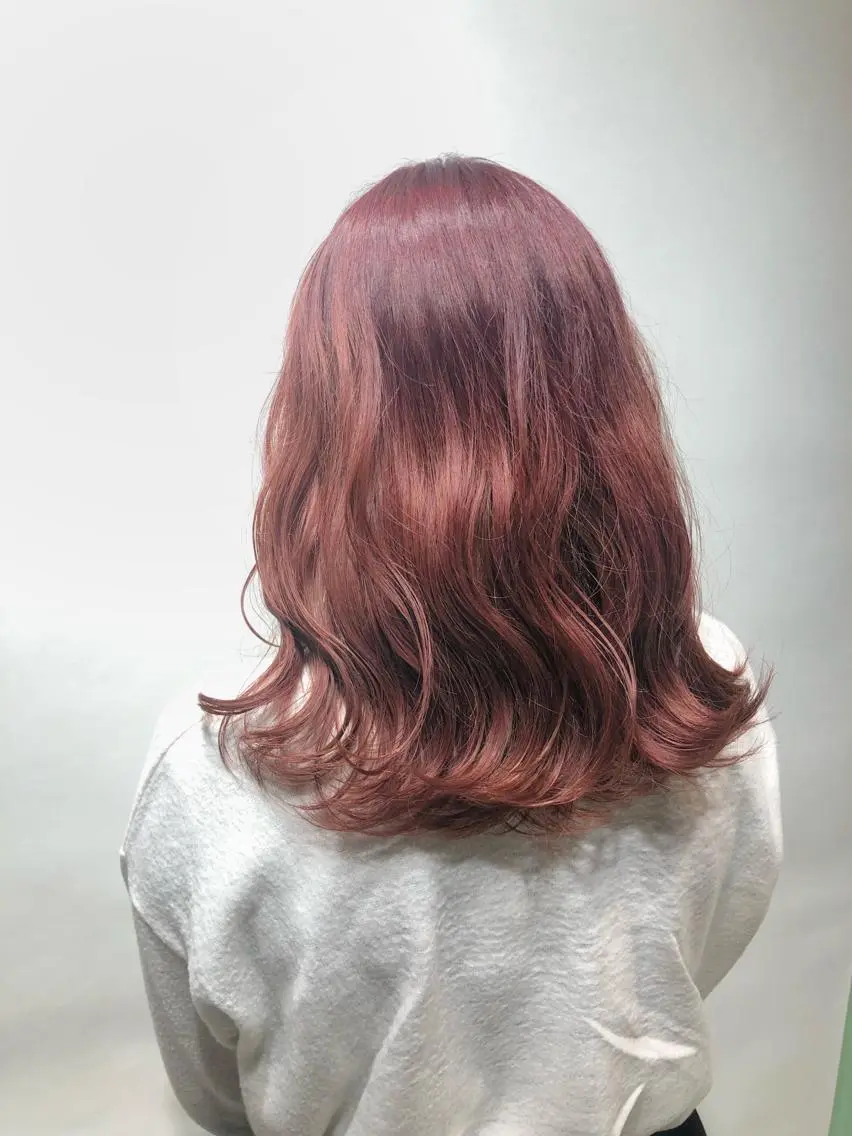 ミディアム カラー 中野 竜介のヘアスタイル