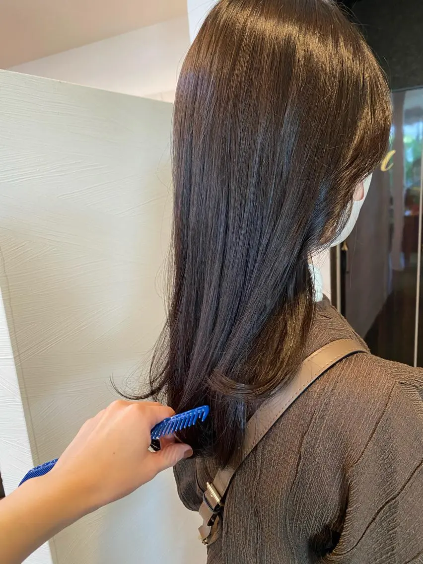 セミロング カラー カット ヘアカラー 桑原 菜摘のヘアスタイル