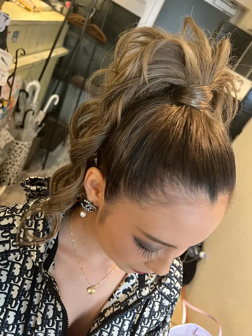 ロング ヘアセット 早朝、日祝セット🉑 TSUBASAのヘアスタイル