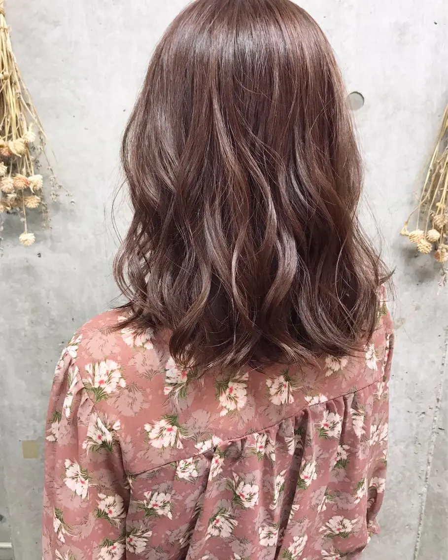 ミディアム カラー ヘアアレンジ ブラウンカラー ピンクカラー ピンクブラウン Satsuki ✂︎♡のヘアスタイル