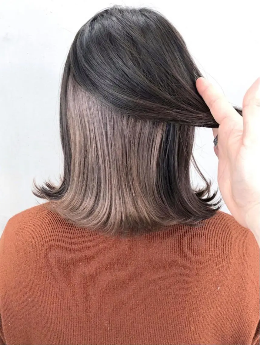 カラー インナーカラー ケアブリーチ 黒瀬有汰のヘアスタイル