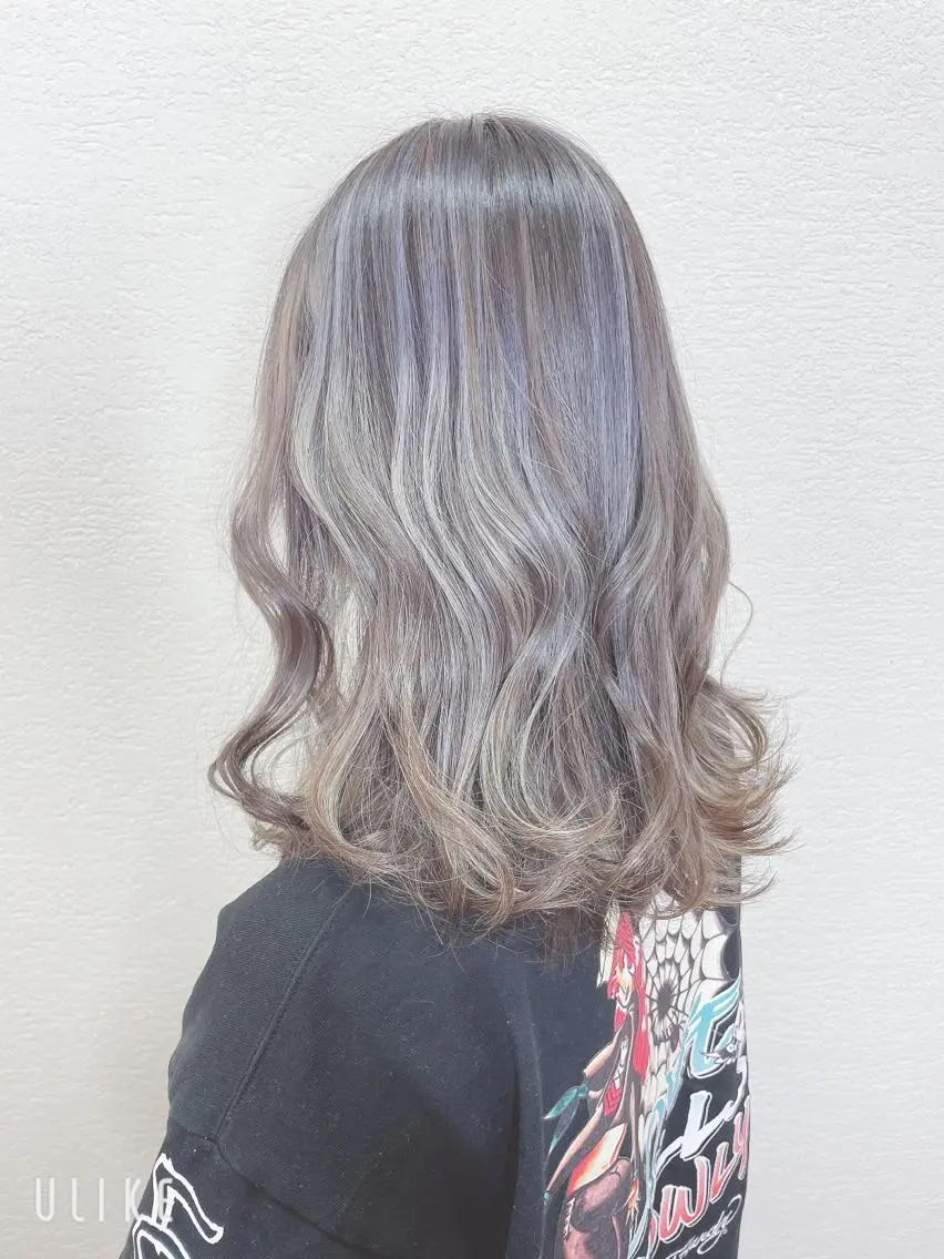 セミロング カラー バレイヤージュ レイヤーカット カット ヘアカラー ❣️モードケイズ塚口 和田一将のヘアスタイル