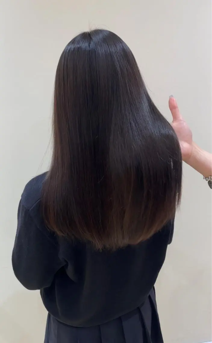 ロング カット 縮毛矯正 トリートメント 池田 早穂のヘアスタイル