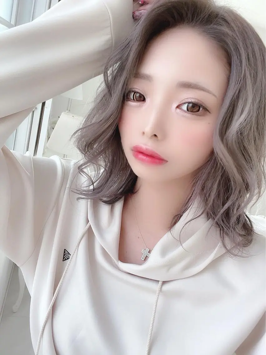 セミロング カラー グレージュ ヘアカラー トリートメント 💓シールエクステ ルミエールのヘアスタイル