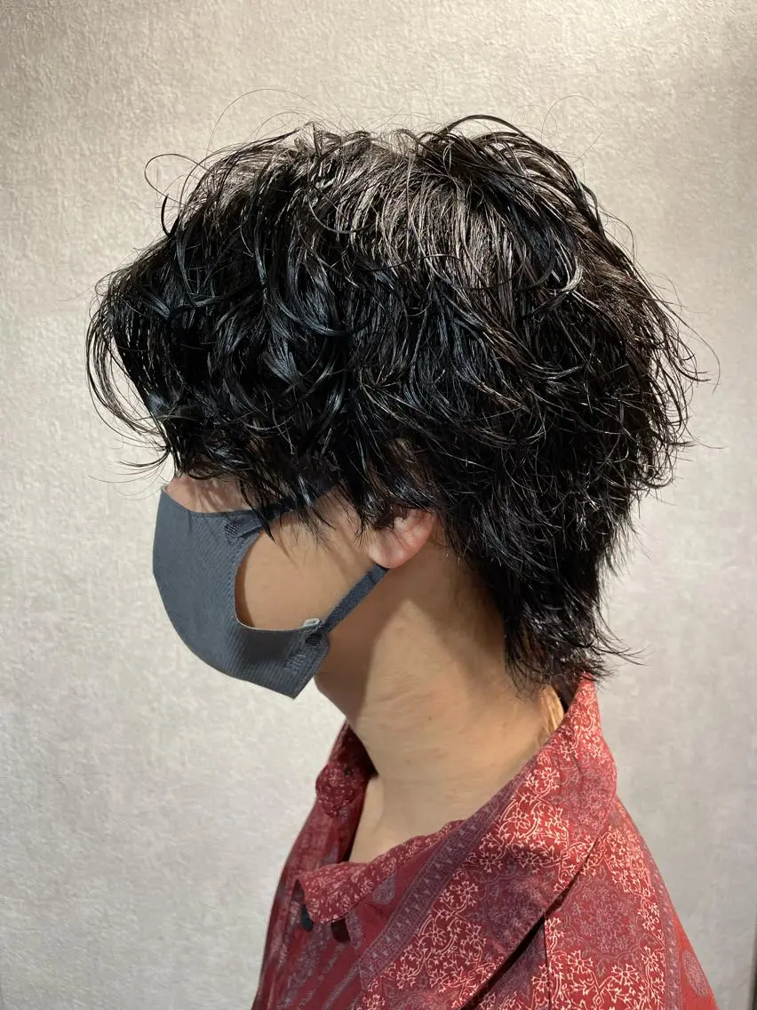 ミディアム パーマ メンズ 宮下 弦也のヘアスタイル