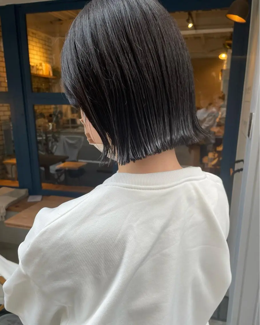 ショート カラー やまさきえりこ ニュアンスパーマのヘアスタイル