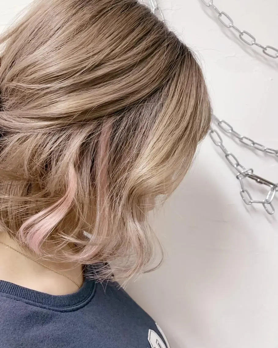エクステ アティリー 西梅田のヘアスタイル