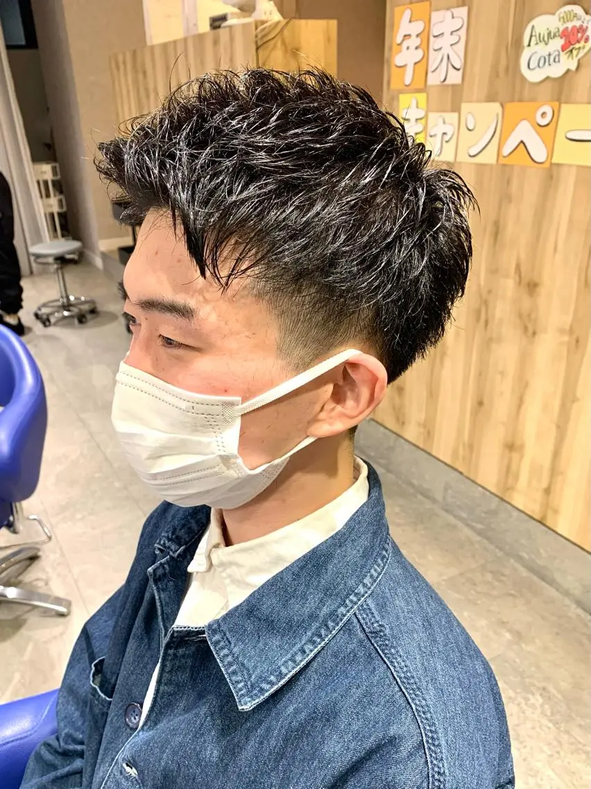 ショート ヘアアレンジ メンズ アップバング モヒカン メンズショート 刈り上げ ショートヘア メンズパーマ職人 加藤 弘貴のヘアスタイル