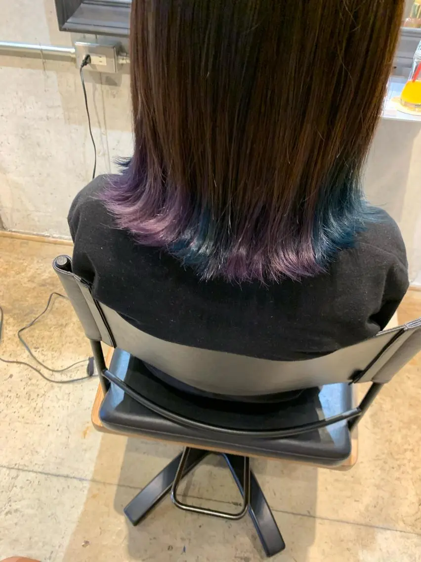 ショート カラー インナーカラー カット ヘアカラー トリートメント 吉沢遣人/レイヤー 艶カラー/抜け感のヘアスタイル