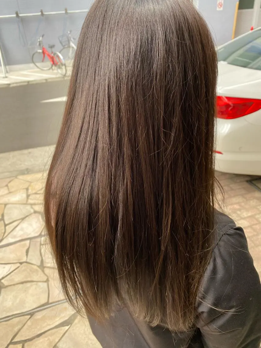 ロング カラー 中尾 綺のヘアスタイル