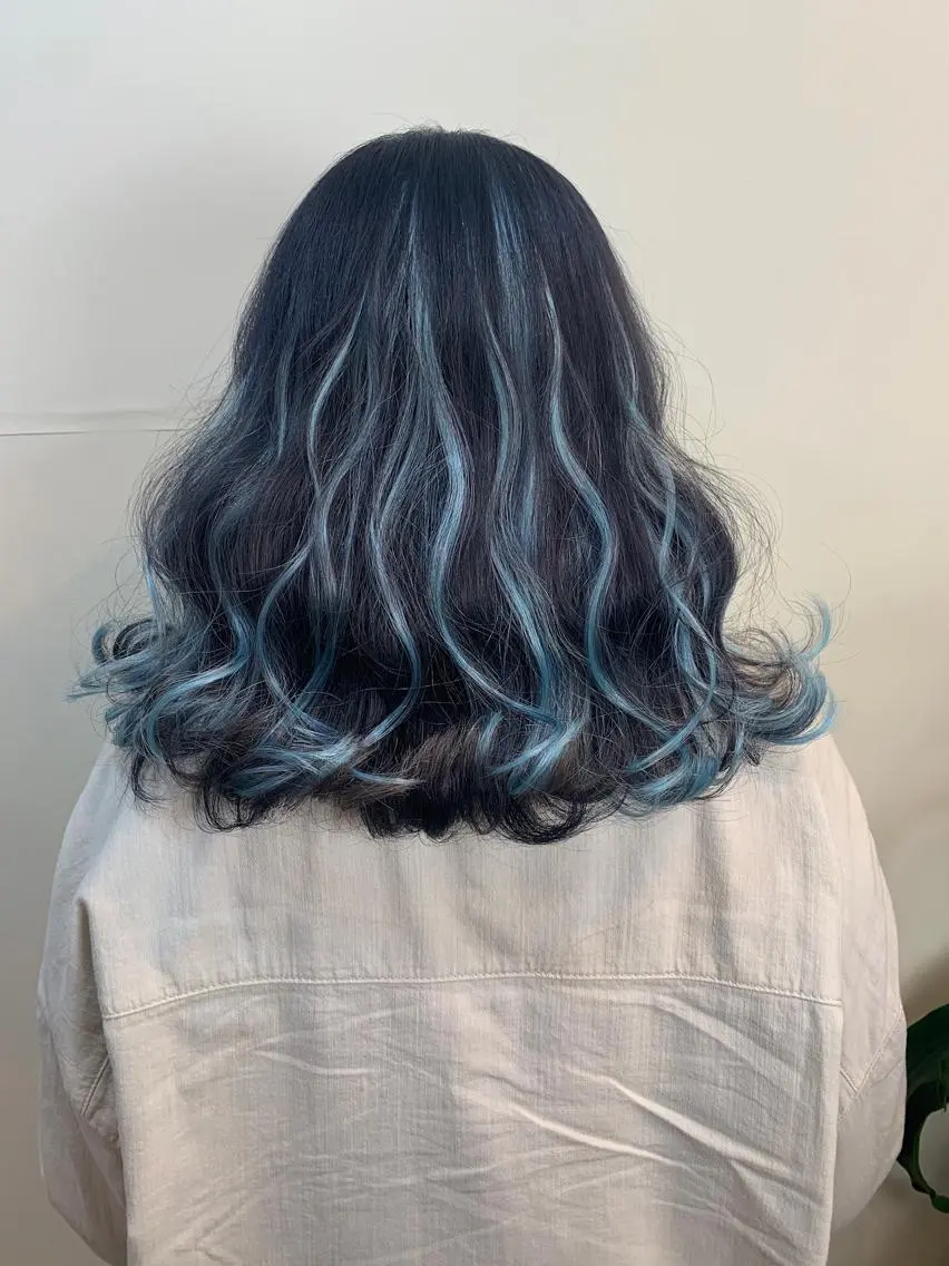 ミディアム カラー ヘアカラー エクステ WEST OLAND 安藤のヘアスタイル