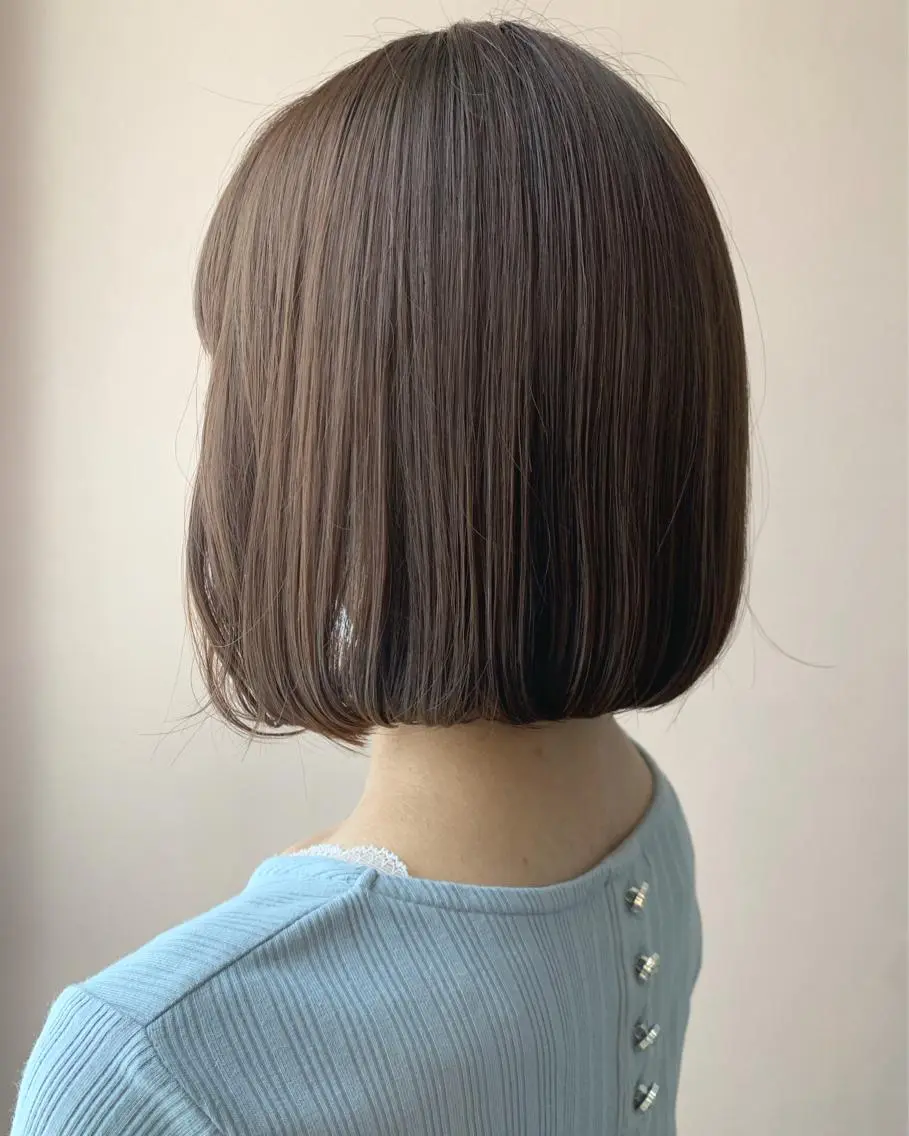 ショート カラー ブリーチ ブリーチなしカラー hubhair レイヤー/透明感のヘアスタイル
