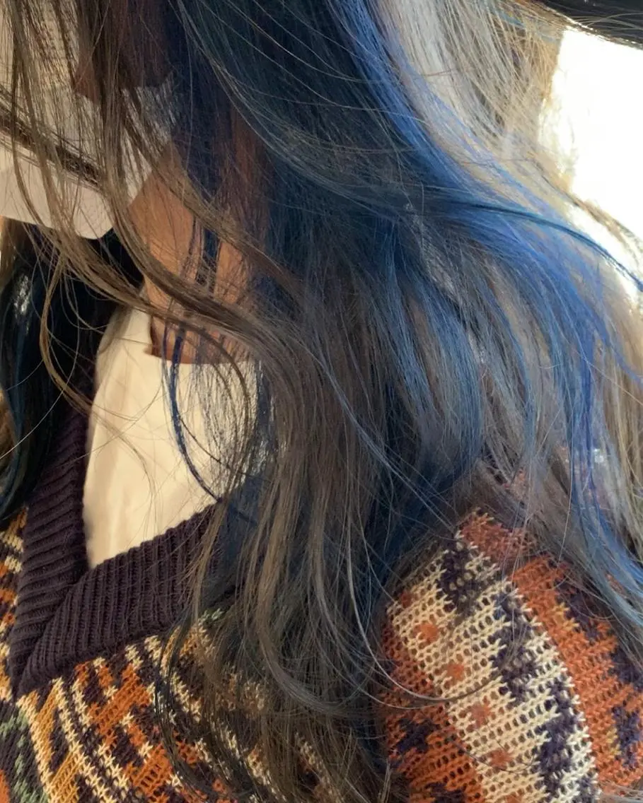 ロング 山中 かりんのヘアスタイル