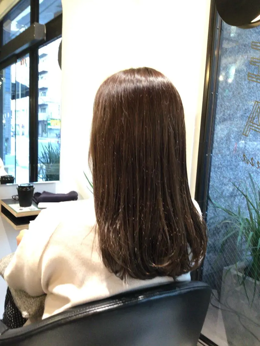 ロング カラー 透明感カラー ✨あなたのお悩み解消 美容師✨TOMOKAのヘアスタイル