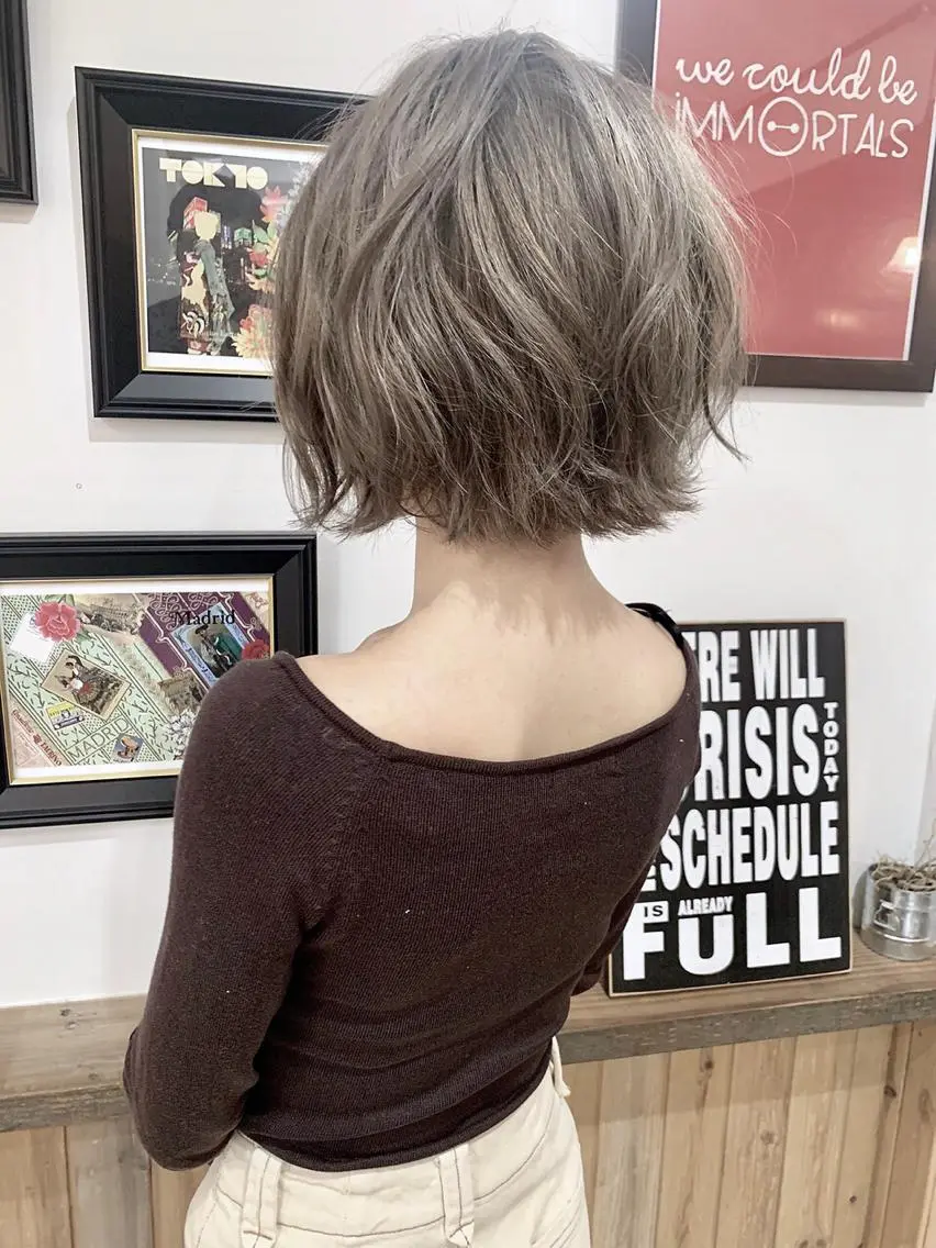 ショート カラー パーマ ヘアアレンジ メンズ キッズ ネイル マツエク・マツパ ベージュカラー ミルクティーベージュ カット ヘアカラー トリートメント ヘアセット 吉田裕太/ハイライト ダブルカラーのヘアスタイル