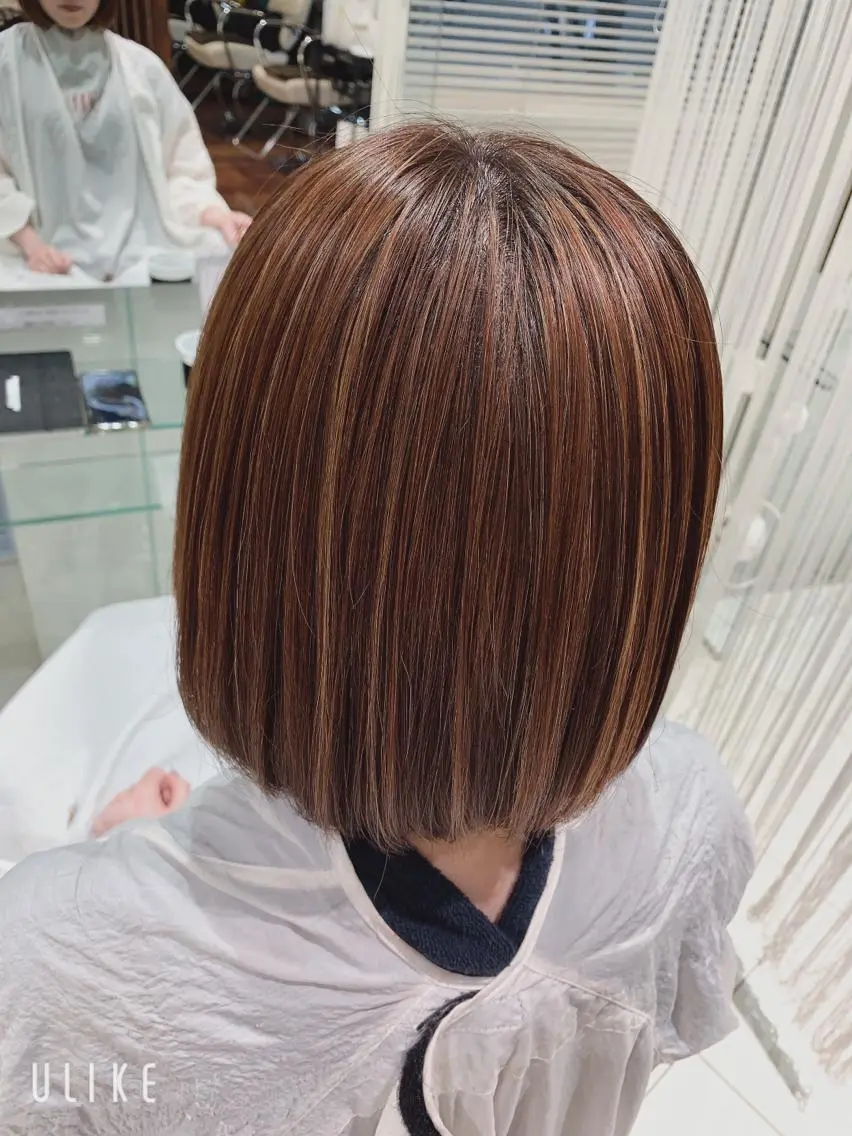ミディアム ハイライト 大関 はるかのヘアスタイル