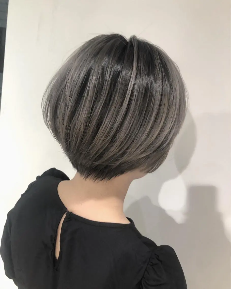 ショート カラー バレイヤージュ ハイトーンカラー レイヤーカット scene. haraのヘアスタイル