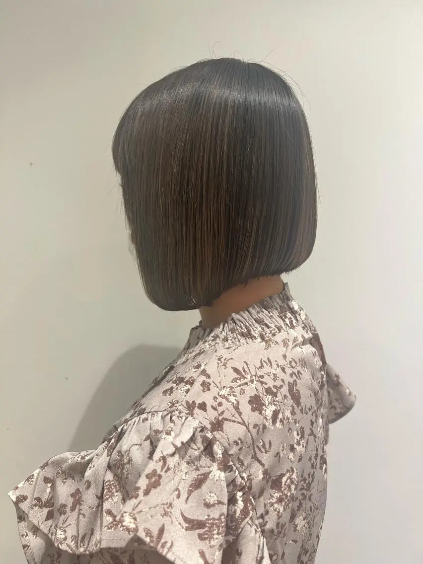 ショート Junka/レイヤー /透明感艶カラー🎀のヘアスタイル