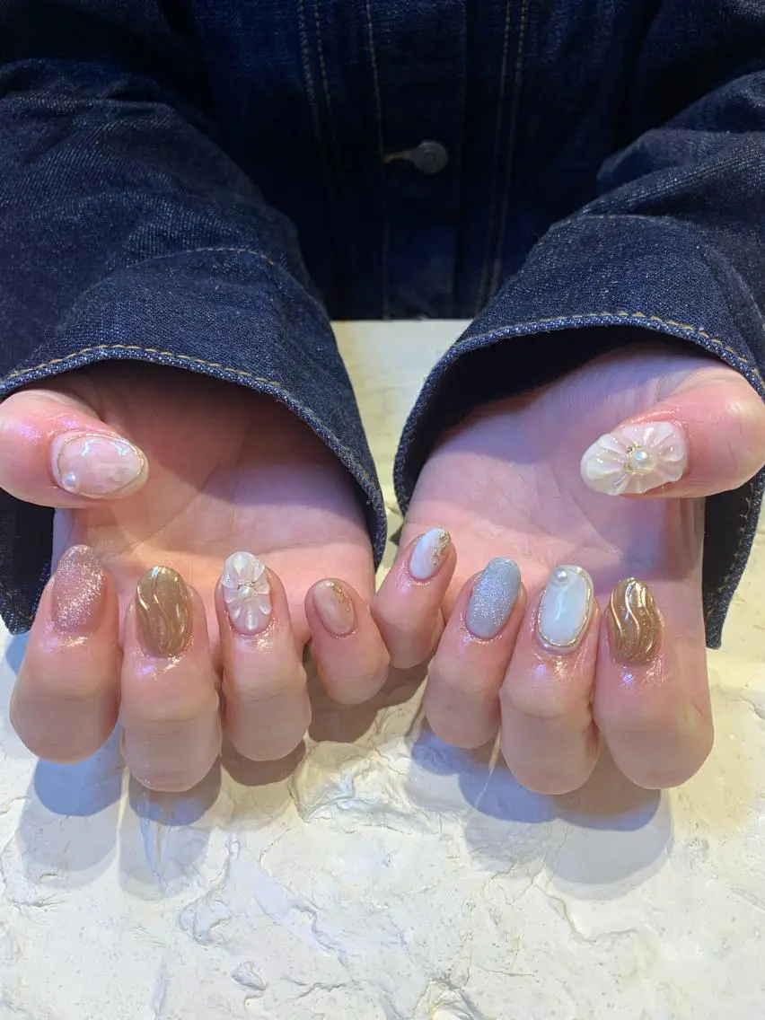 ネイル ぷっくりネイル マキノ ユイのネイルデザイン