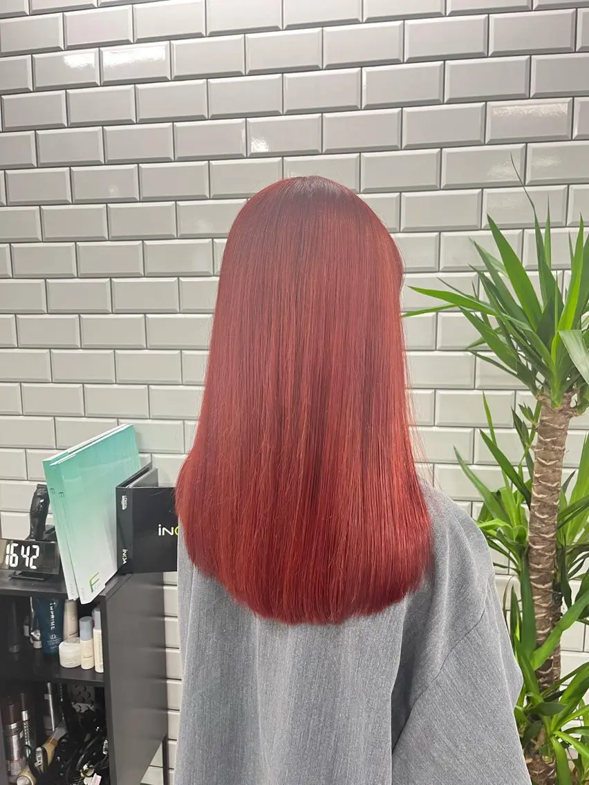 ロング カラー カット ヘアカラー トリートメント ヘアセット newi赤羽 HINATAのヘアスタイル