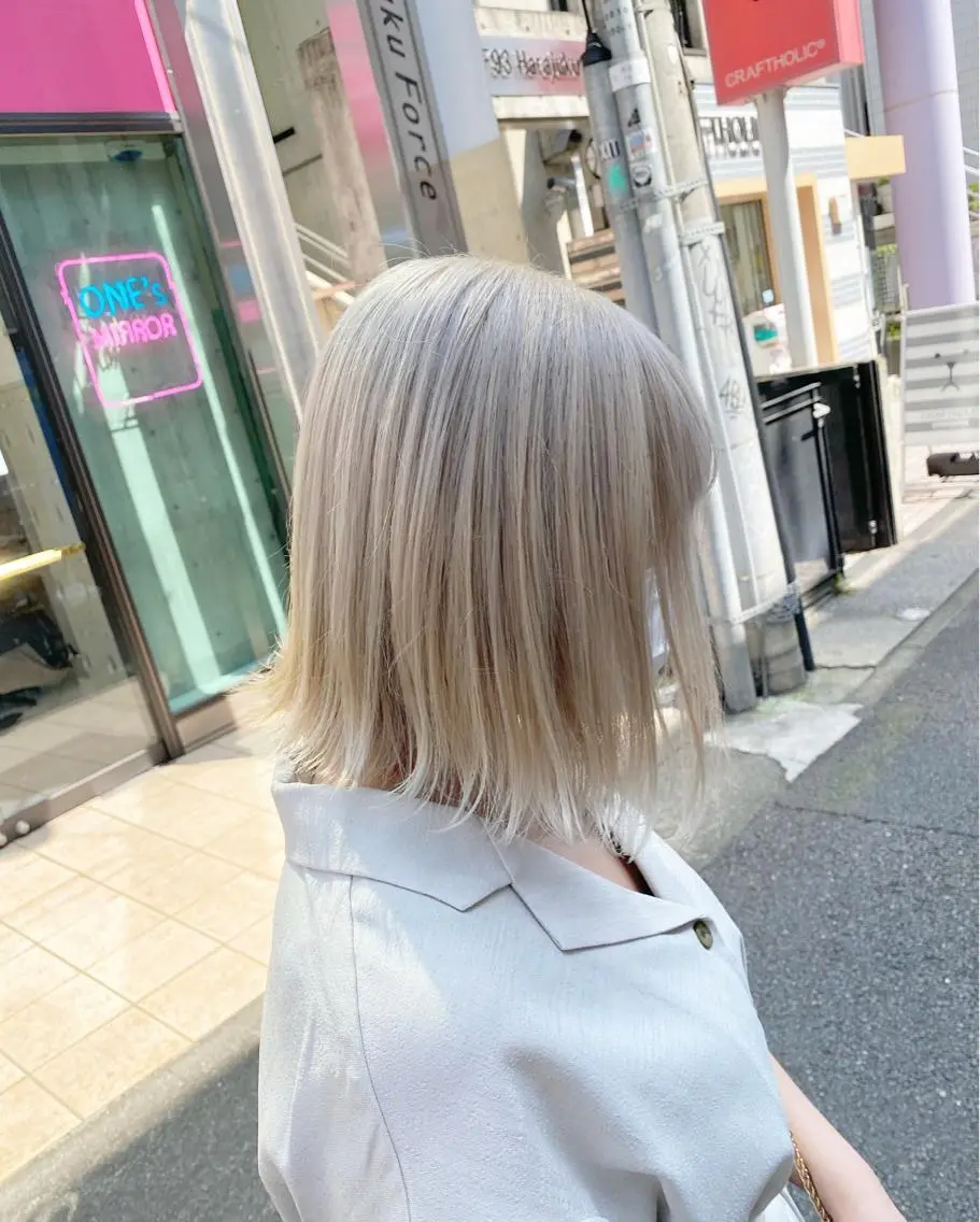 ミディアム 🤍ムラ修正ブリーチ 🤍原宿/YUUのヘアスタイル