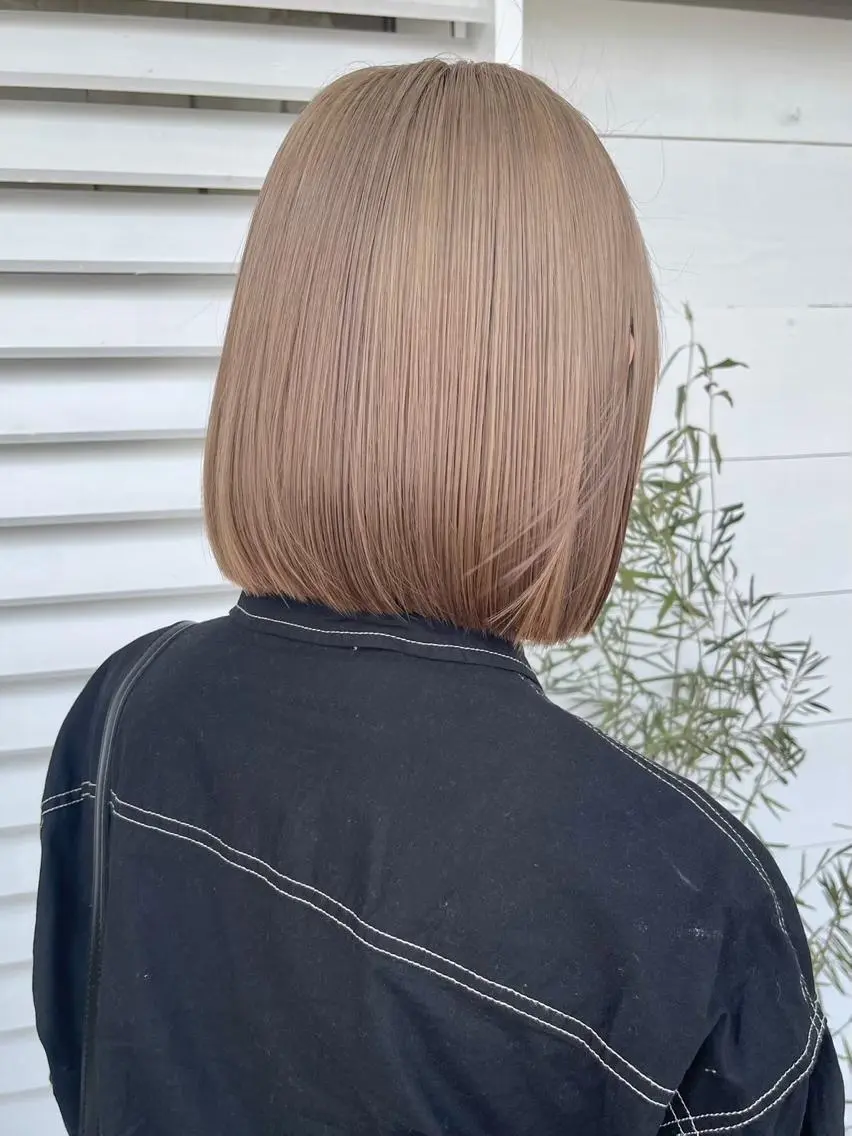 ショート ヘアカラー YUIMARL SUZUKAのヘアスタイル