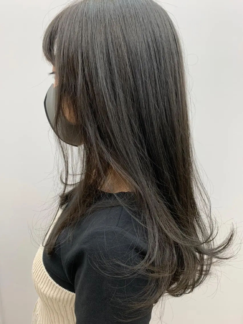 セミロング カラー ブルーカラー 縮毛矯正×髪質改善 店長　DAITOのヘアスタイル