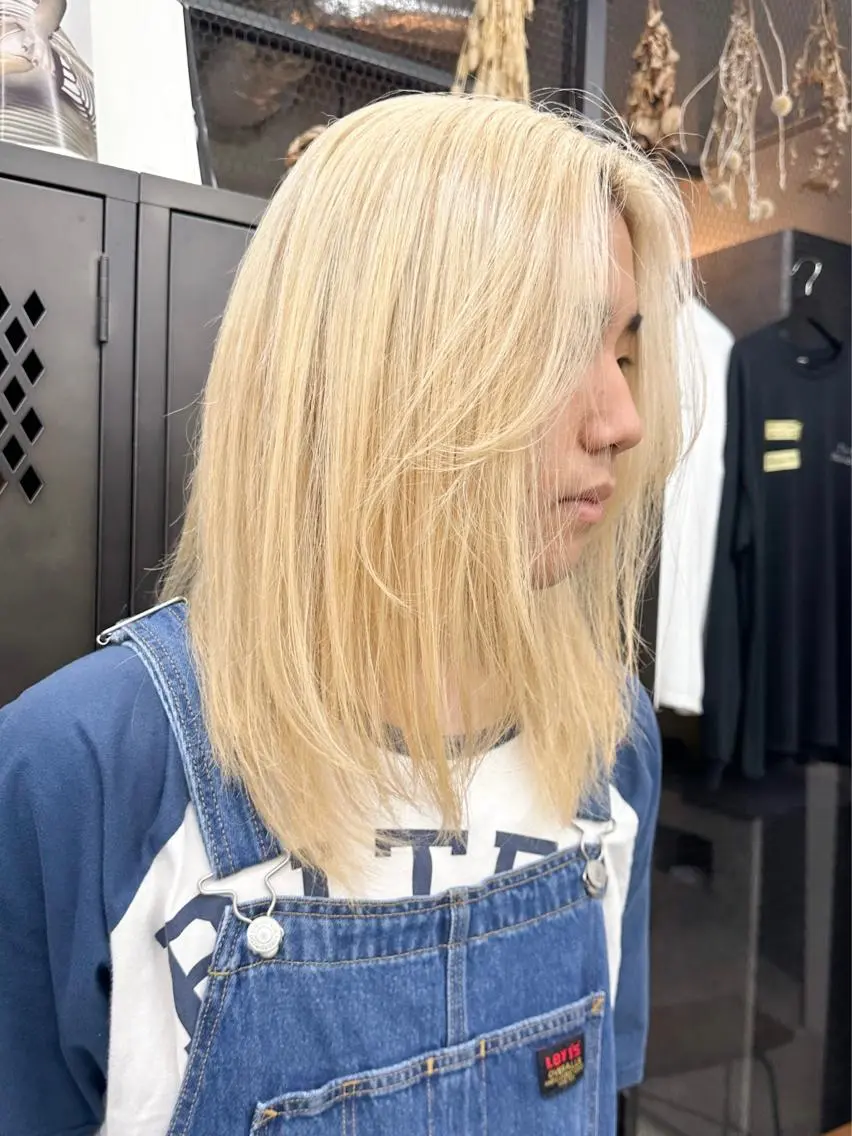 ロング カラー メンズ ブロンド ロング ヘアカラー トリートメント メンズ特化 🦋KANOKO🦋のヘアスタイル