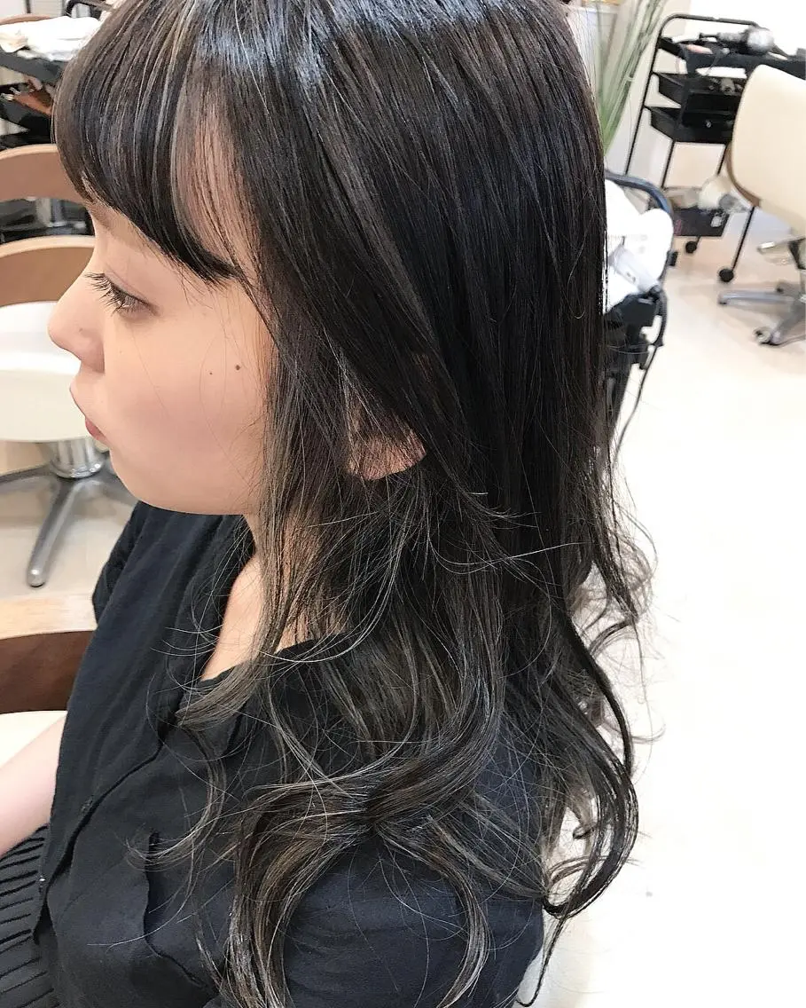 ロング カラー アッシュ ブリーチ ハイライトカラー ハイライト 武田 清久のヘアスタイル