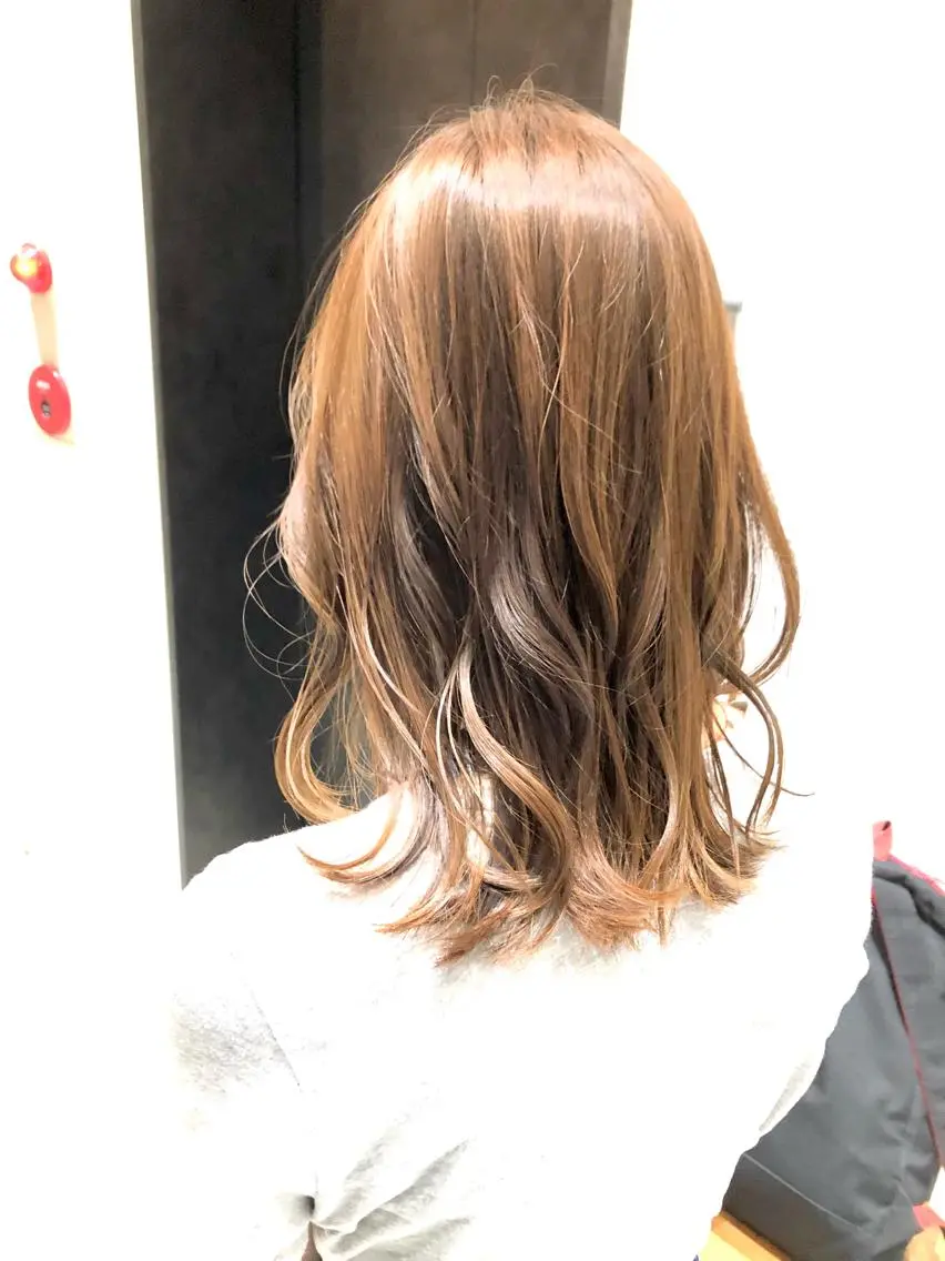 セミロング カット ヘアカラー トリートメント 🌈外国風ハイライト こうたろうのヘアスタイル