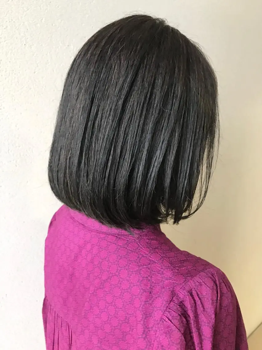ミディアム ボブ 沢田 瞳のヘアスタイル
