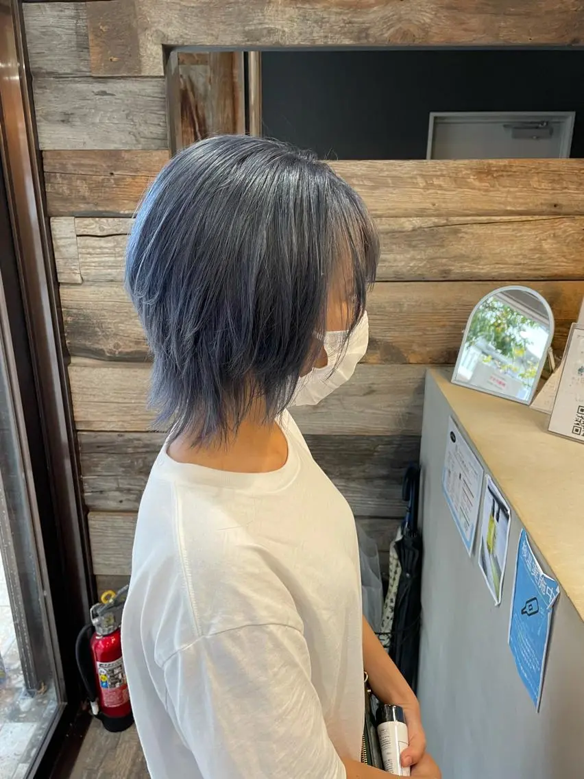 ショート ウルフカット andKおもろまち店 艶ダブルカラー✨のヘアスタイル