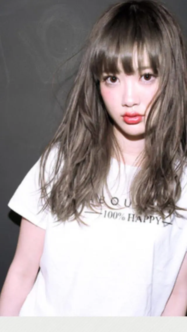 セミロング 嶋崎 留美のヘアスタイル